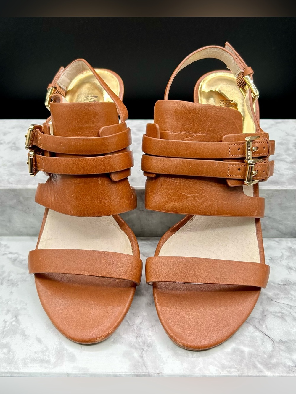 MICHAEL MICHAEL KORS Tan Leather Strappy Heels Gold Buckle Hardware. Size 6.5 - Picture 3 of 15